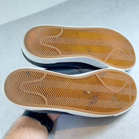 Low Top Sneakers Nike Men's 9 Blazer Grey Suede Navy Swoosh Style # AJ9516-400 - Picture 9 of 11